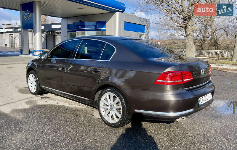 Седан Volkswagen Passat 2013 в Черкассах фото 3 Седан Volkswagen Passat 2013 в Черкассах