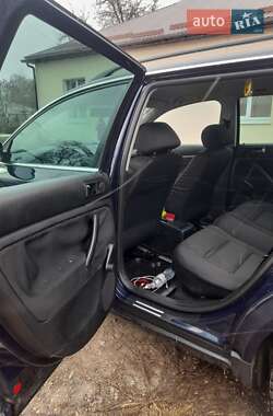 Универсал Volkswagen Passat 2002 в 