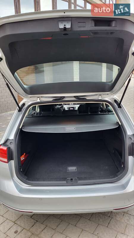 Універсал Volkswagen Passat 2016 в Калуші