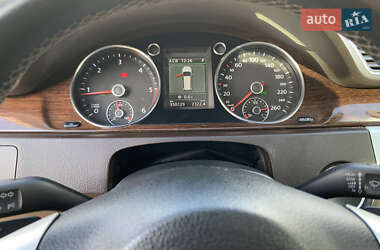 Универсал Volkswagen Passat 2011 в 
