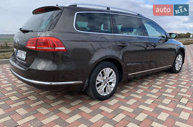 Универсал Volkswagen Passat 2011 в 