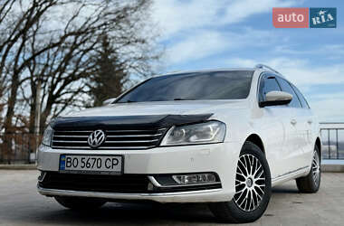 Універсал Volkswagen Passat 2011 в Тернополі