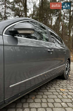 Седан Volkswagen Passat 2007 в 