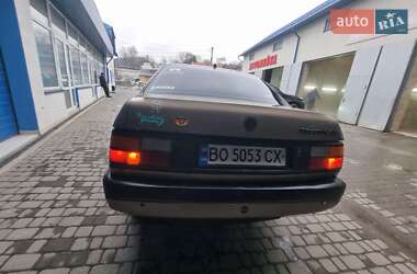 Седан Volkswagen Passat 1988 в 