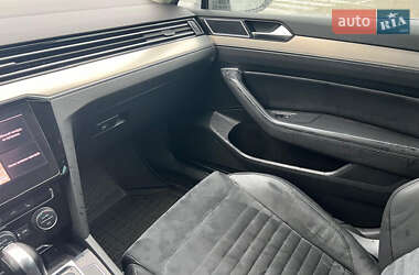 Универсал Volkswagen Passat 2017 в 