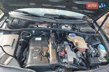 Седан Volkswagen Passat 1997 в  фото 10 Седан Volkswagen Passat 1997 в