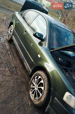 Седан Volkswagen Passat 1997 в  фото 2 Седан Volkswagen Passat 1997 в