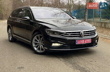 Універсал Volkswagen Passat 2021 в Бучі