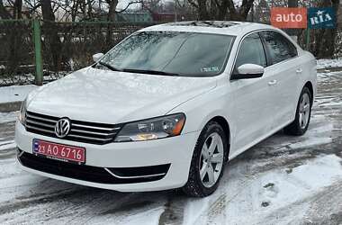 Седан Volkswagen Passat 2012 в Лубнах