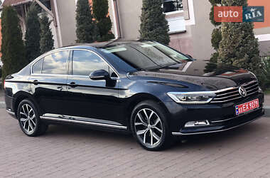 Седан Volkswagen Passat 2018 в Стрию