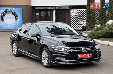 Седан Volkswagen Passat 2018 в Рівному