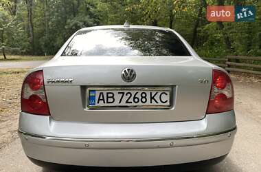 Седан Volkswagen Passat 2005 в Іллінцях