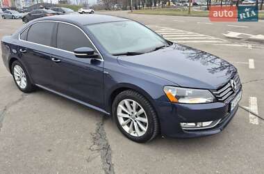 Седан Volkswagen Passat 2015 в Києві