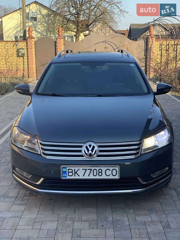 Універсал Volkswagen Passat 2014 в Березному