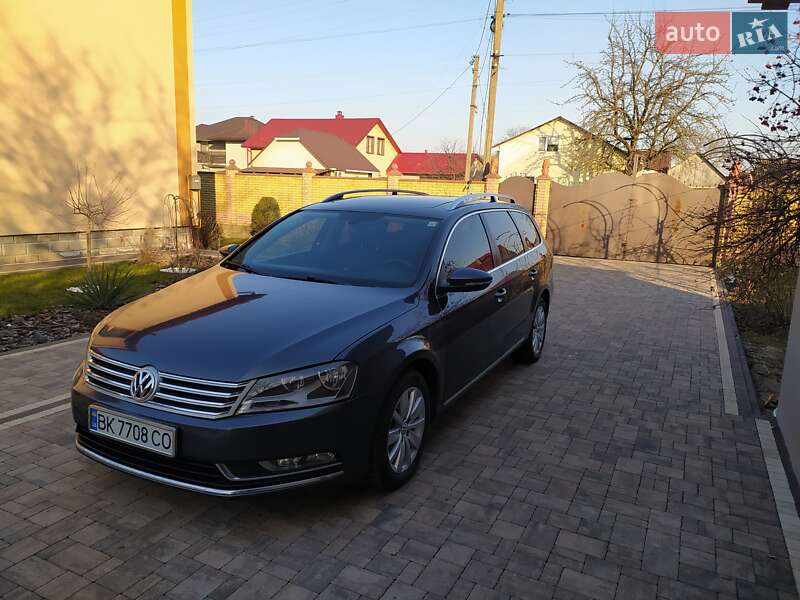 Універсал Volkswagen Passat 2014 в Березному