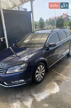 Универсал Volkswagen Passat 2011 в 
