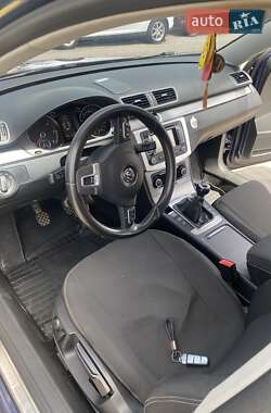 Универсал Volkswagen Passat 2011 в 