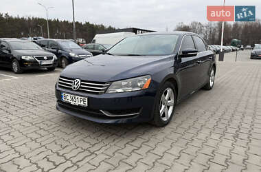 Седан Volkswagen Passat 2012 в Львові