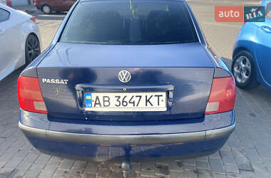 Седан Volkswagen Passat 1997 в Одесі