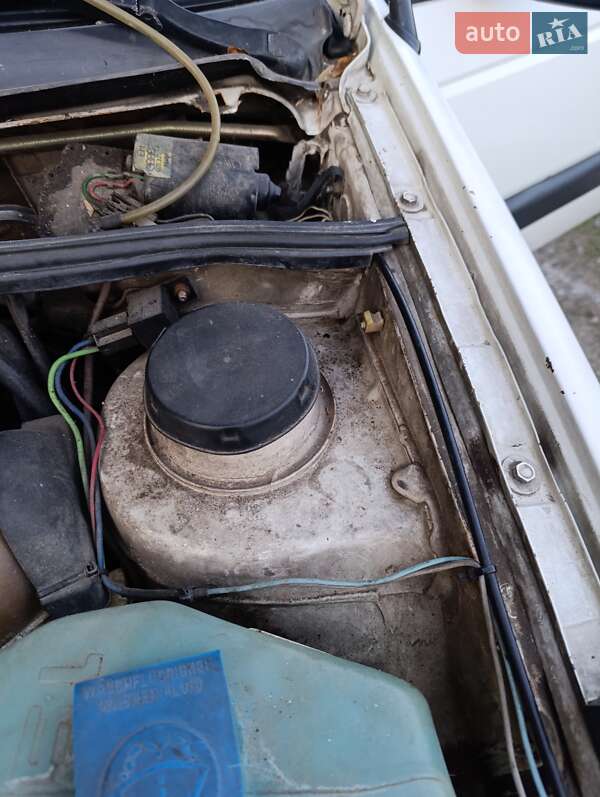 Универсал Volkswagen Passat 1988 в Днепре