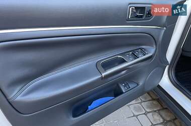 Седан Volkswagen Passat 2004 в 
