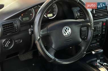 Универсал Volkswagen Passat 2002 в Киеве