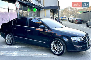 Седан Volkswagen Passat 2010 в Львові