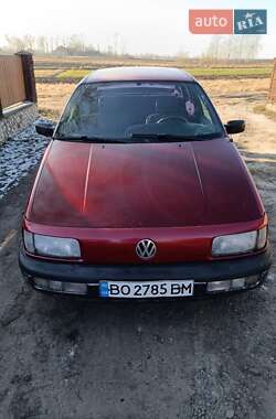 Седан Volkswagen Passat 1991 в Тернополі