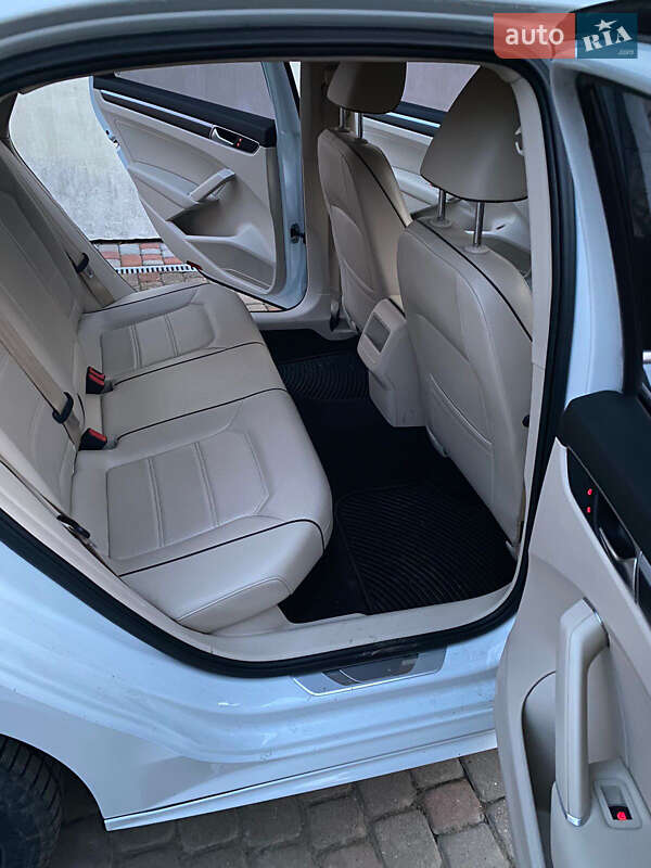 Седан Volkswagen Passat 2017 в Сколе