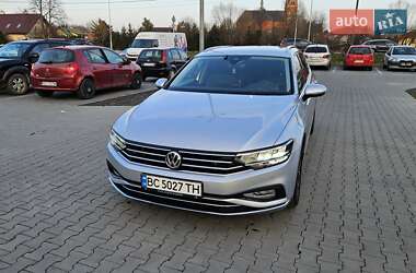 Универсал Volkswagen Passat 2019 в Львове