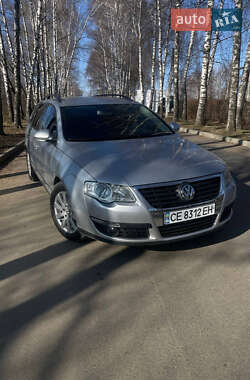 Універсал Volkswagen Passat 2006 в Чернівцях