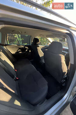 Универсал Volkswagen Passat 2009 в 