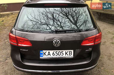 Універсал Volkswagen Passat 2014 в 
