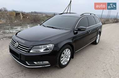 Універсал Volkswagen Passat 2013 в Полтаві