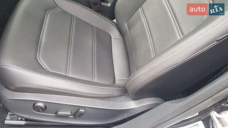 Седан Volkswagen Passat 2021 в Городке