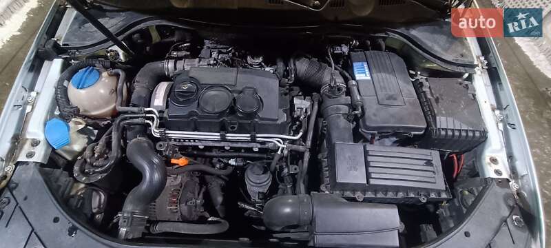 Универсал Volkswagen Passat 2006 в Львове