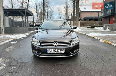 Універсал Volkswagen Passat 2011 в Хорошеві