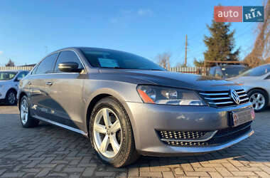 Седан Volkswagen Passat 2013 в Кривом Роге