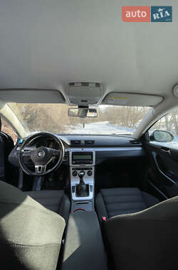 Универсал Volkswagen Passat 2009 в Тернополе