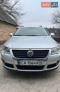 Универсал Volkswagen Passat 2006 в Каневе