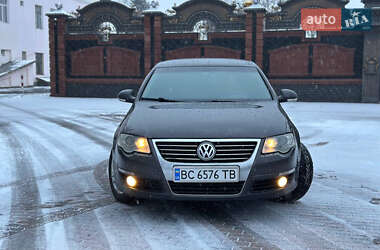 Седан Volkswagen Passat 2006 в Звягелі