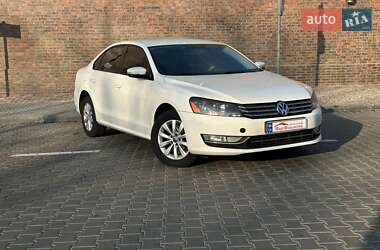 Седан Volkswagen Passat 2012 в Одессе