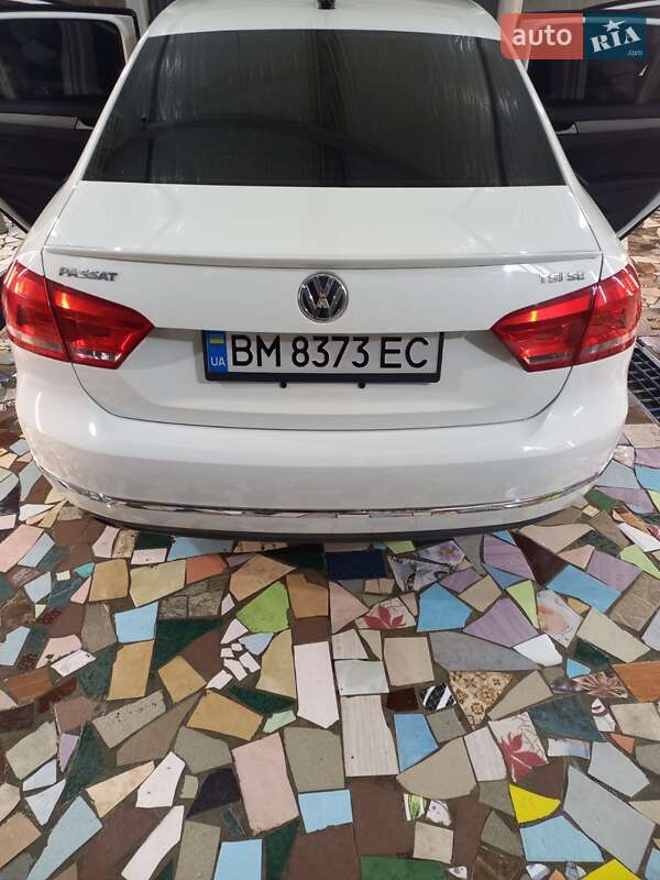 Седан Volkswagen Passat 2014 в Конотопе