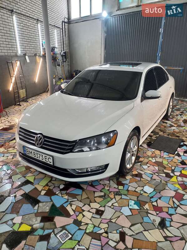 Седан Volkswagen Passat 2014 в Конотопе