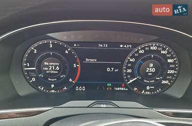 Универсал Volkswagen Passat 2018 в Хмельницком