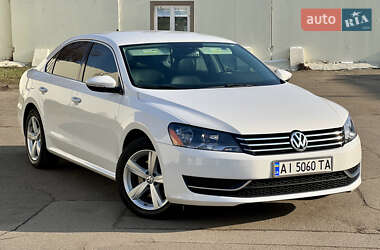 Седан Volkswagen Passat 2012 в Киеве