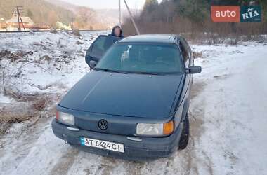 Седан Volkswagen Passat 1991 в 