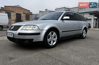 Универсал Volkswagen Passat 2001 в Чернигове