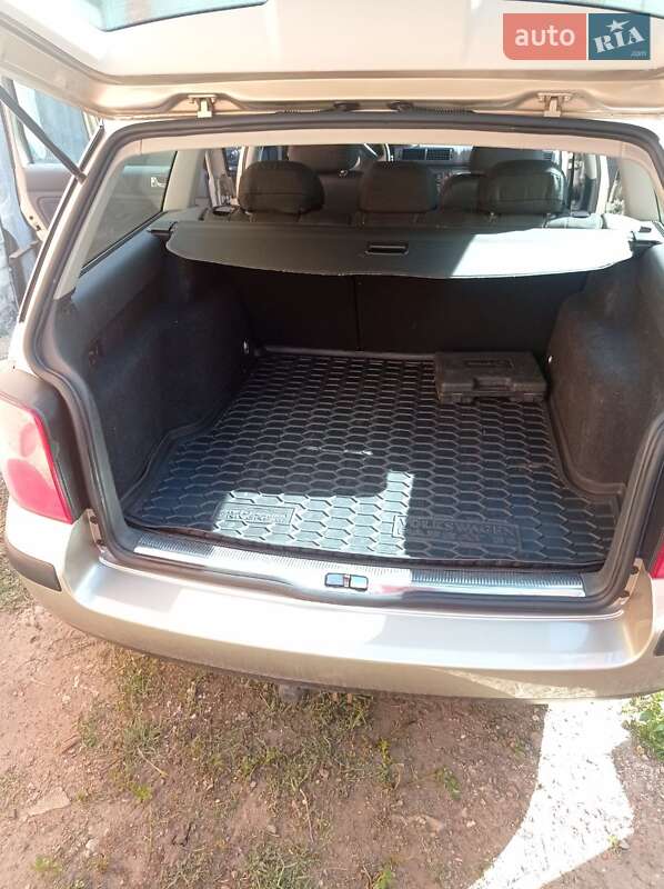 Універсал Volkswagen Passat 2005 в Харкові