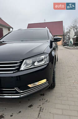 Універсал Volkswagen Passat 2013 в Козятині